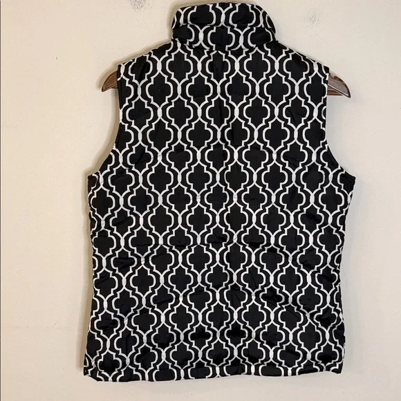 Lands' End Down filled Vest Black & White Geometric pattern zips up pockets SM - Picture 5 of 9